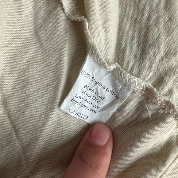 Free Label Tulip Tee - Picture 4 of 4